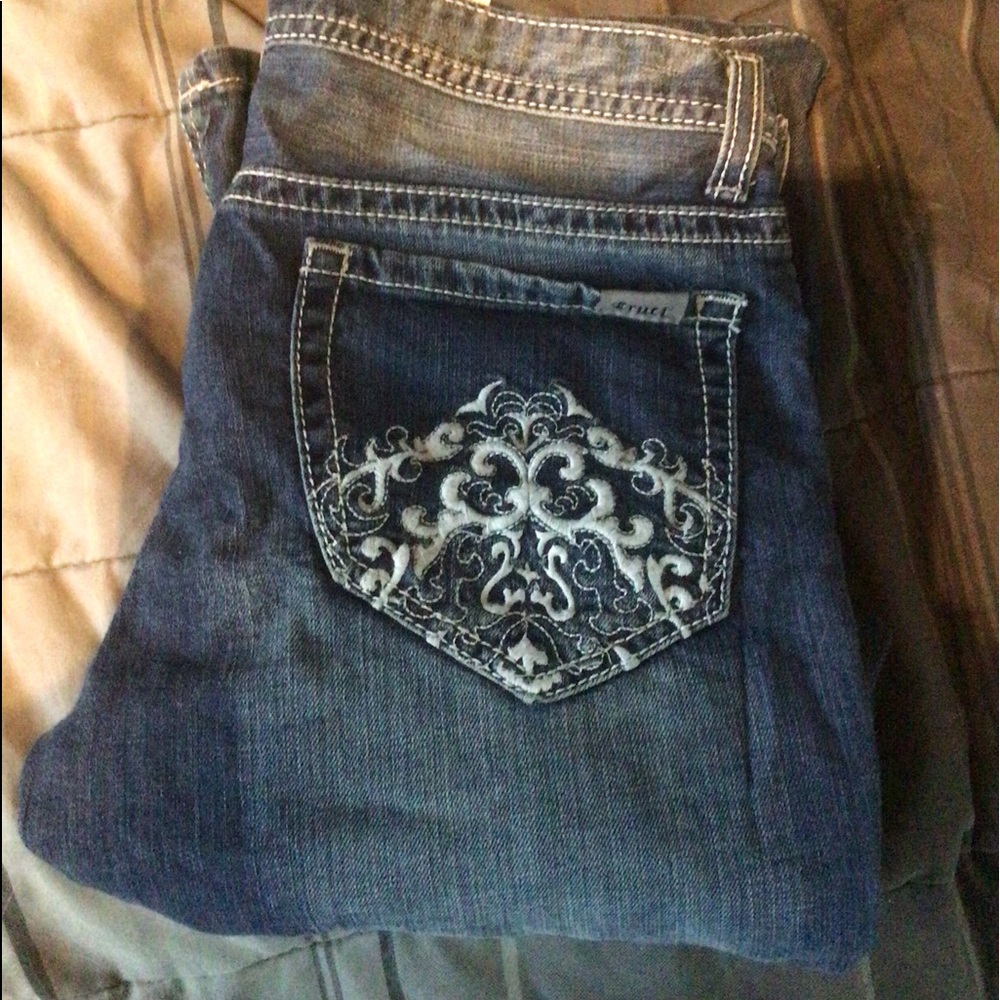 Jeans